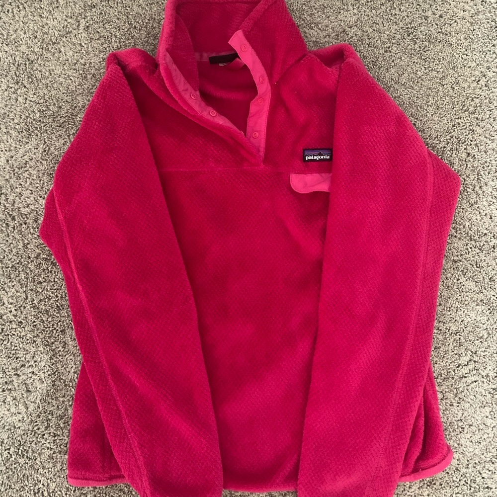 Patagonia hot pink sweatshirt-rare